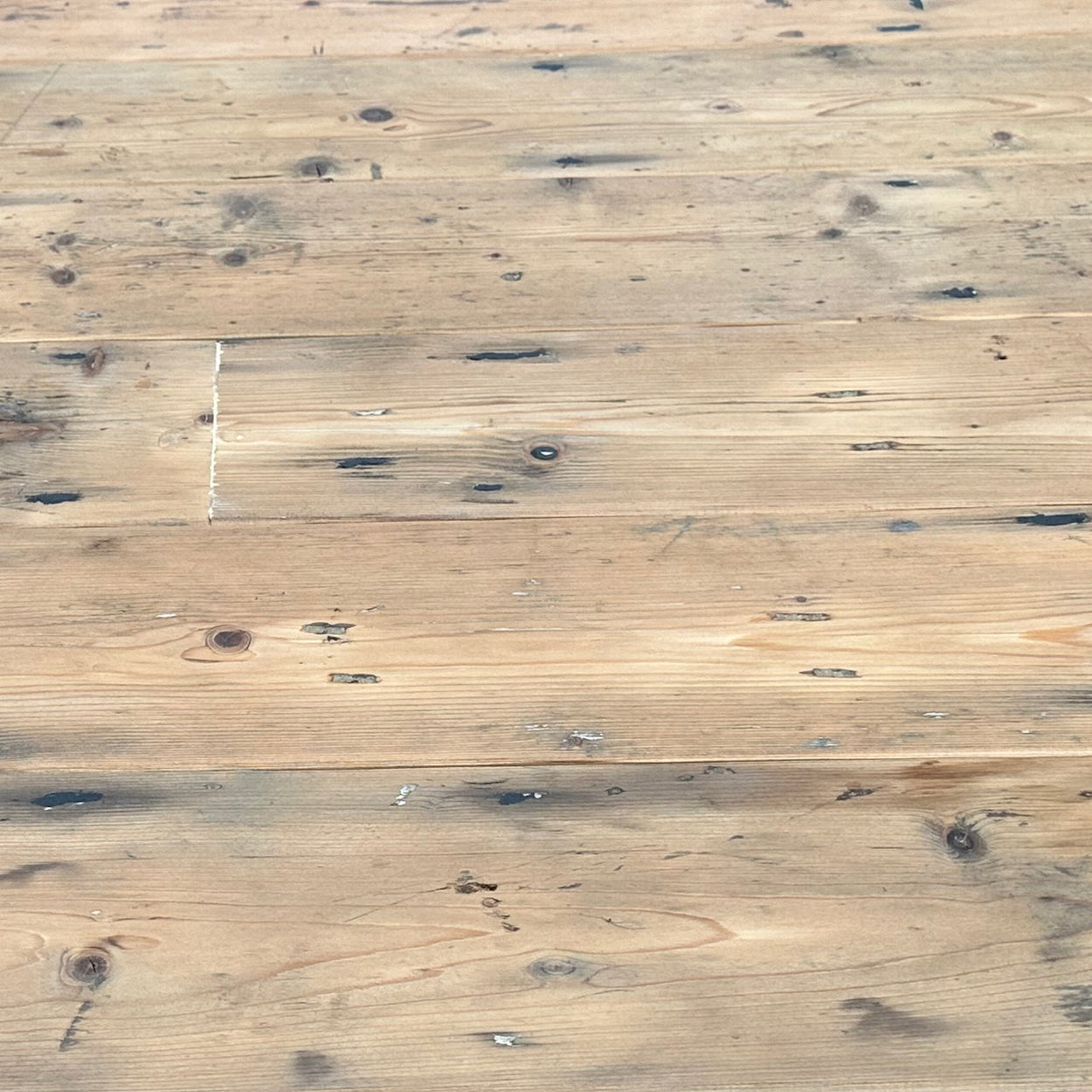 Country House Pine