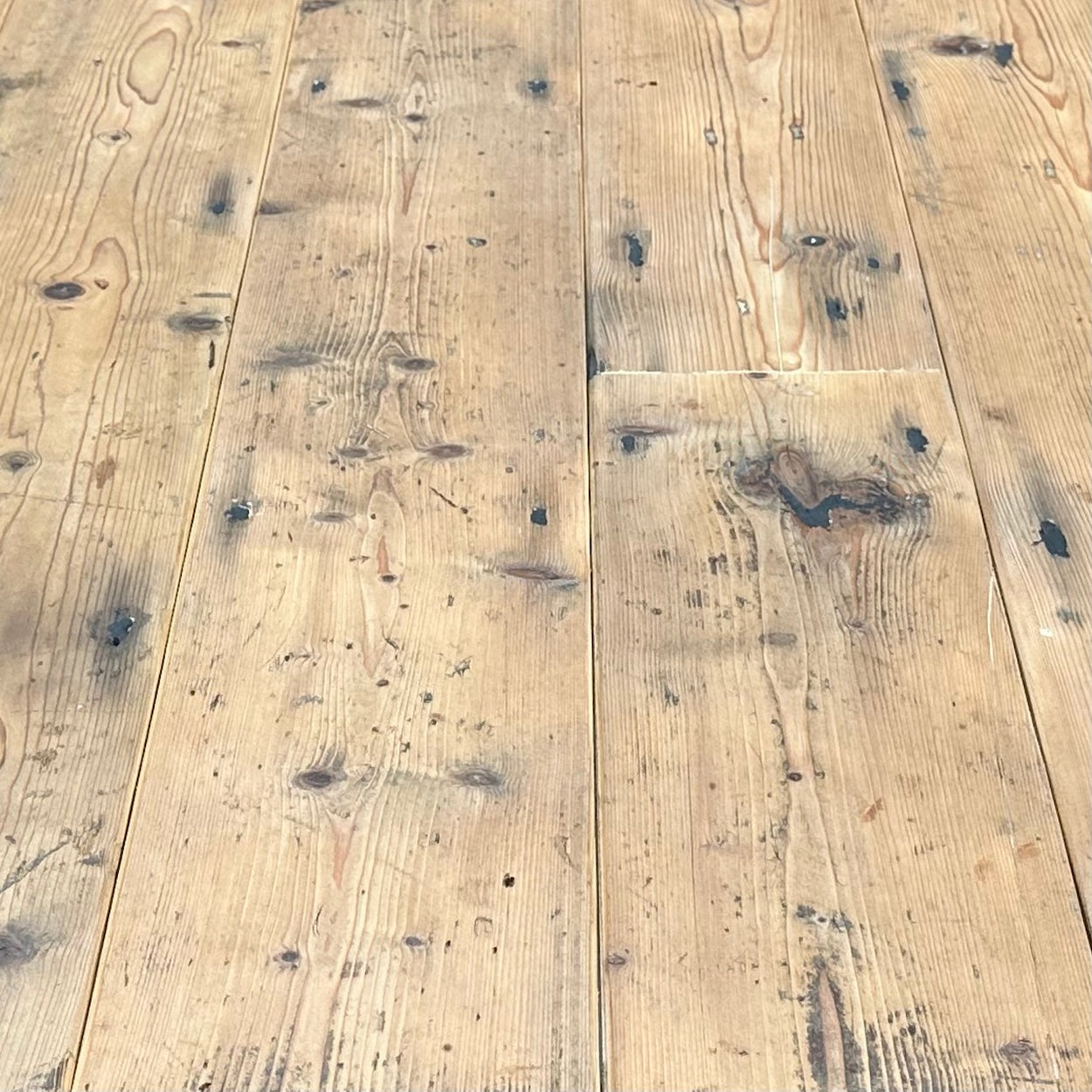 Country House Pine