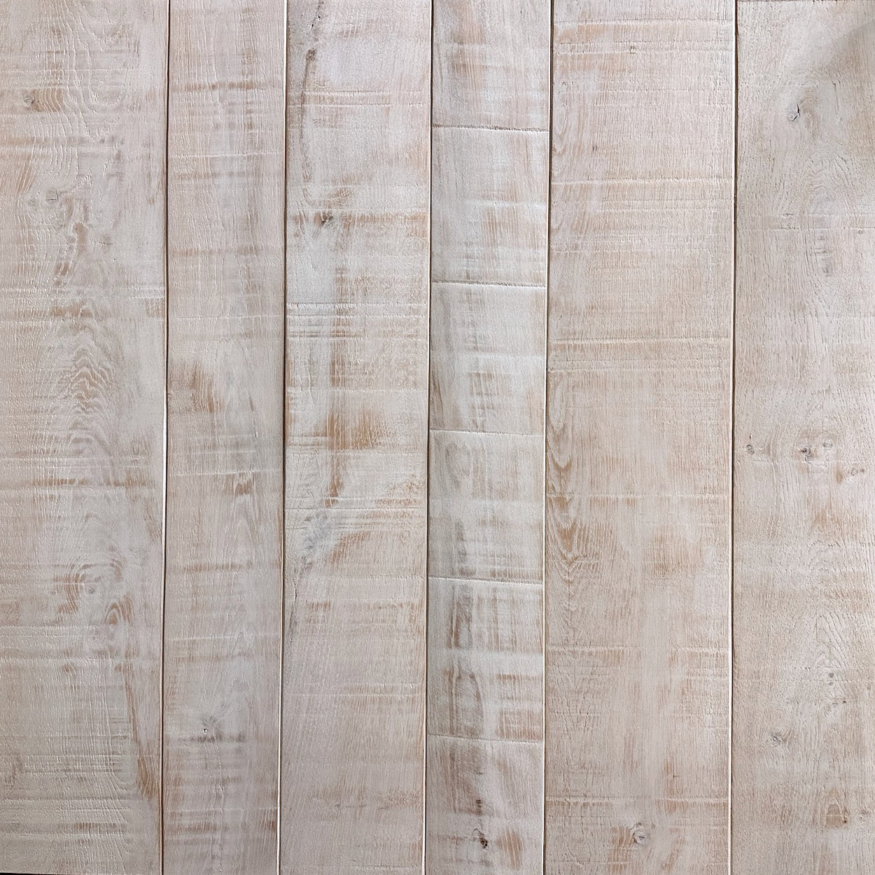 Manor House Oak Whitewashed