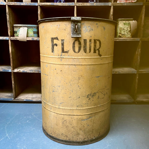 Vintage Flour Bin With Original Lid