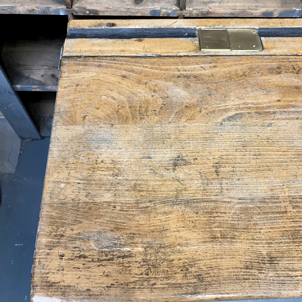 Kingfisher Ltd Vintage School Desk