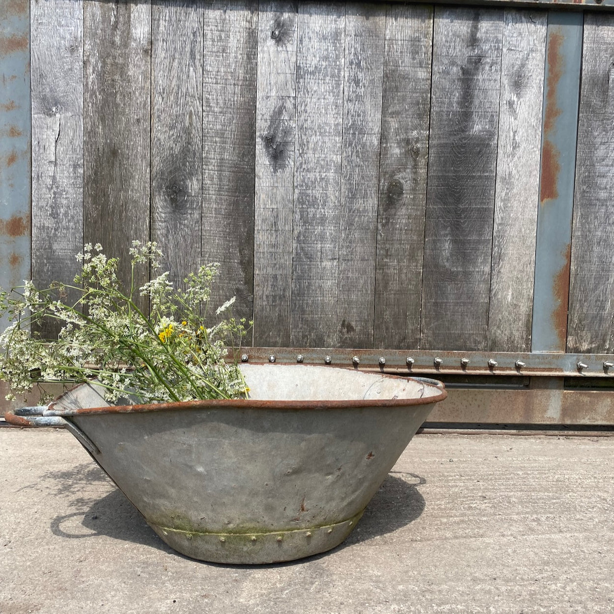 Wonky Oval Galvanised Bath/Planter