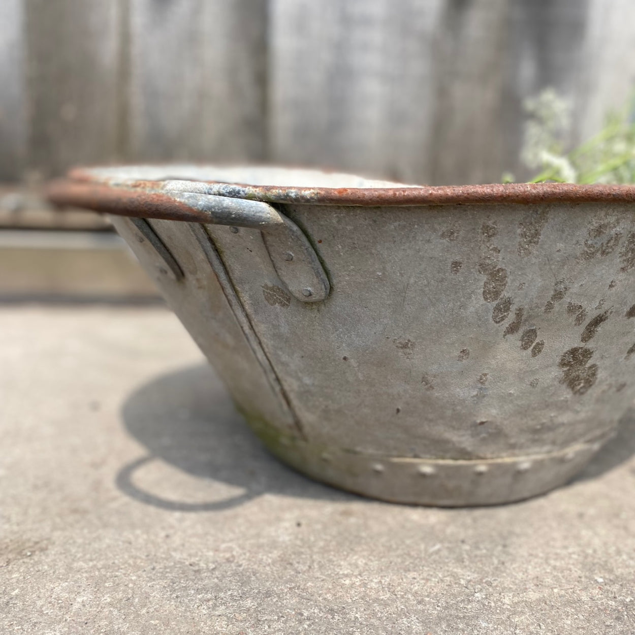 Wonky Oval Galvanised Bath/Planter