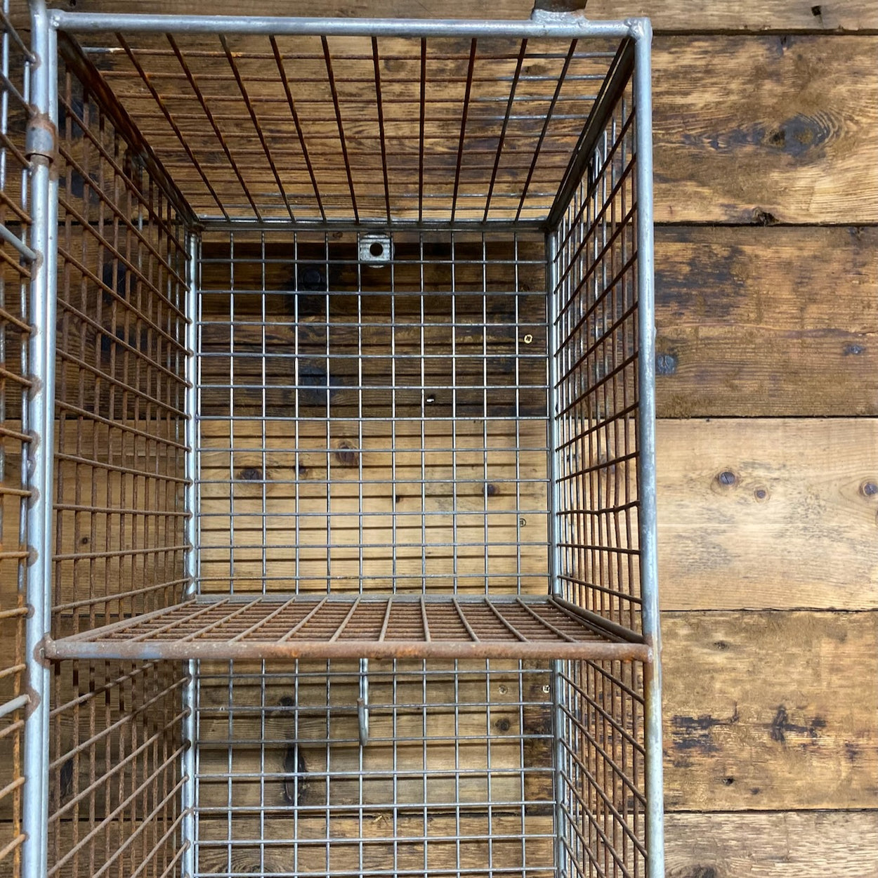 Industrial Galvanised Mesh Locker