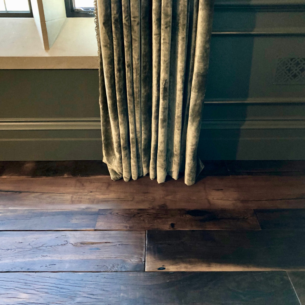 engineered reclaimed oak floorboards