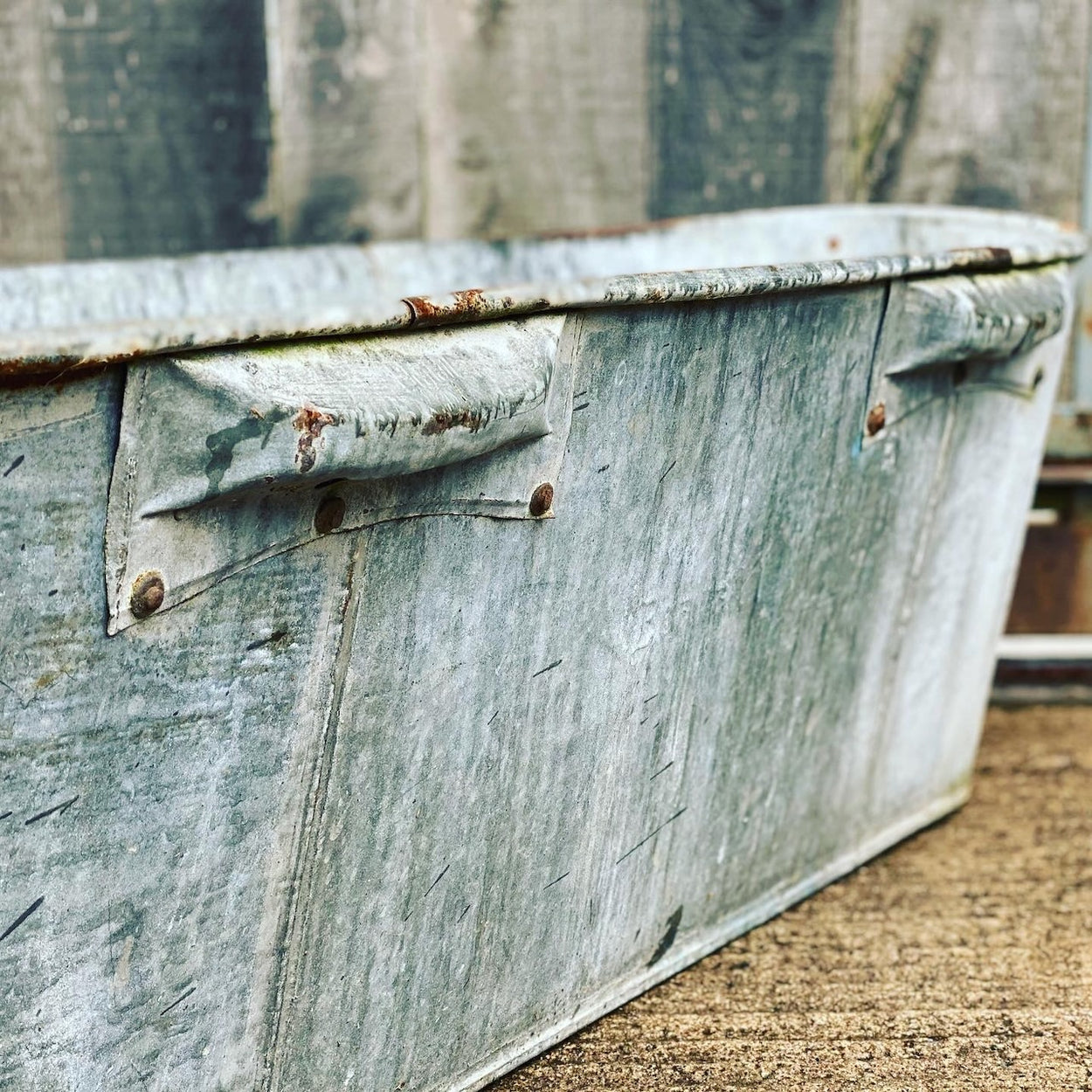 Vintage Galvanised Bath 2