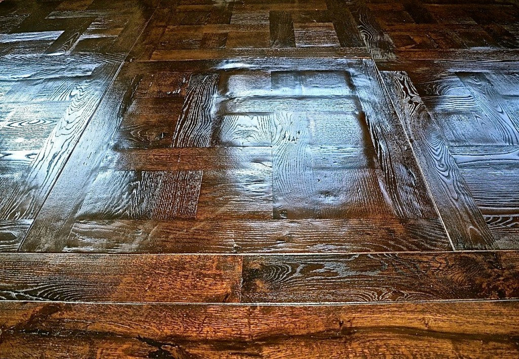 Antique Parquet de Chantilly