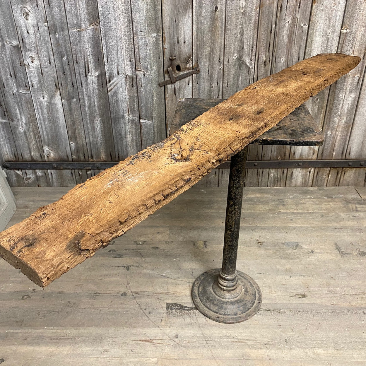 Reclaimed Oak Shelf 1