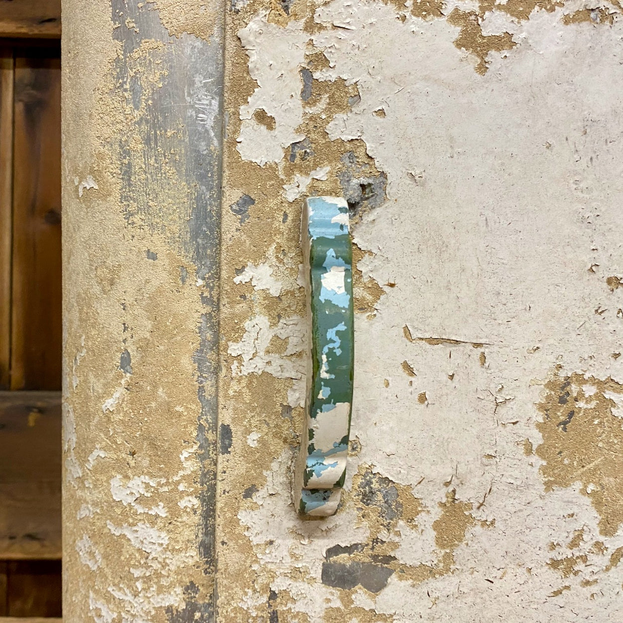 Aluminium Cupboard