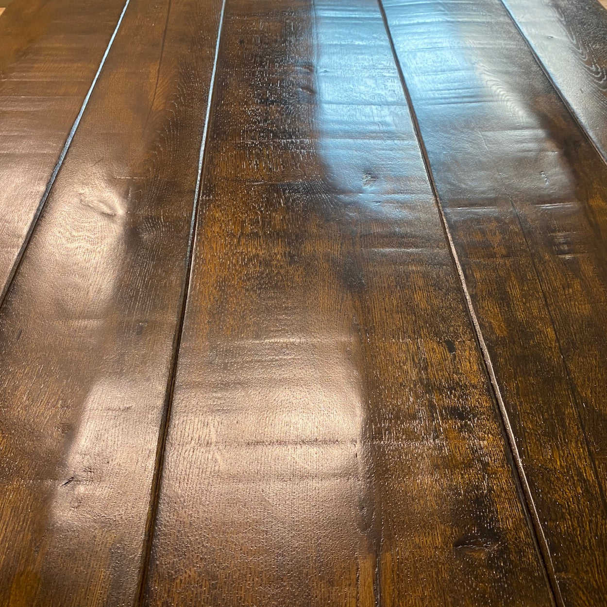 Manor House Bespoke Dark