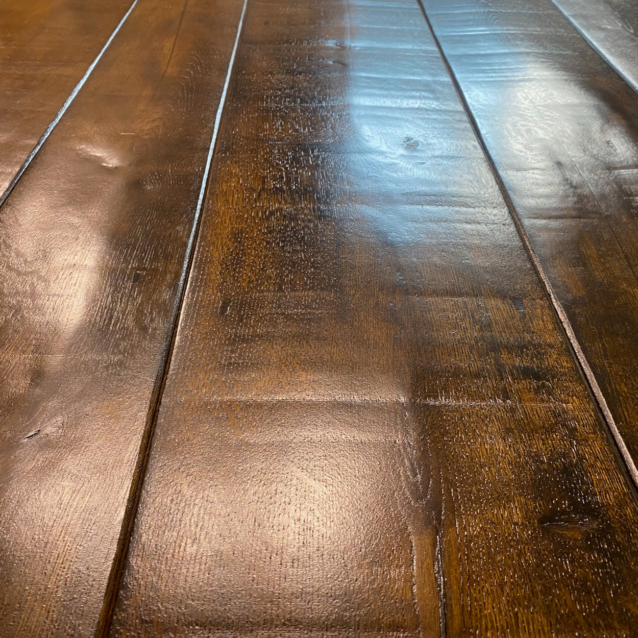 Manor House Bespoke Dark