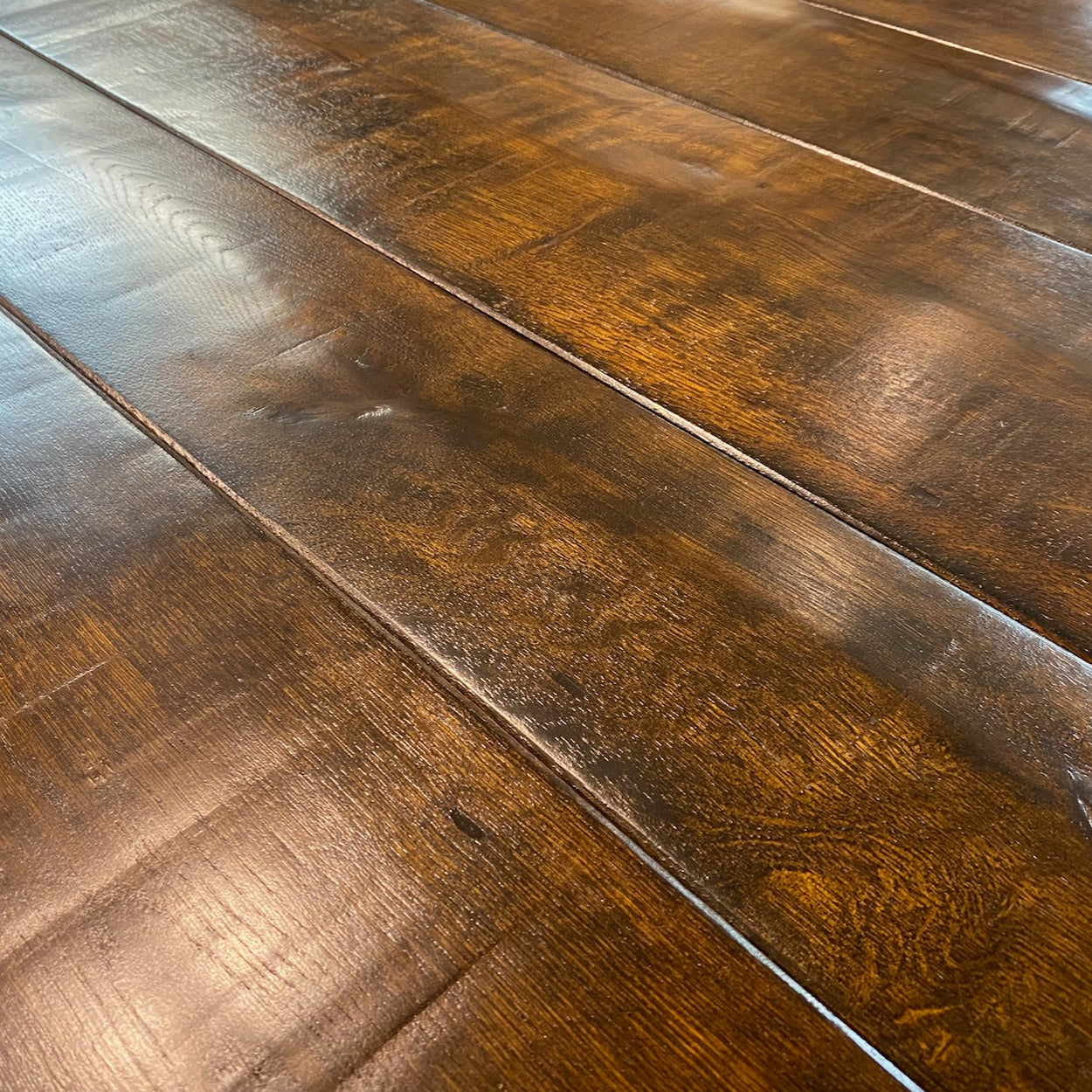 Manor House Bespoke Dark