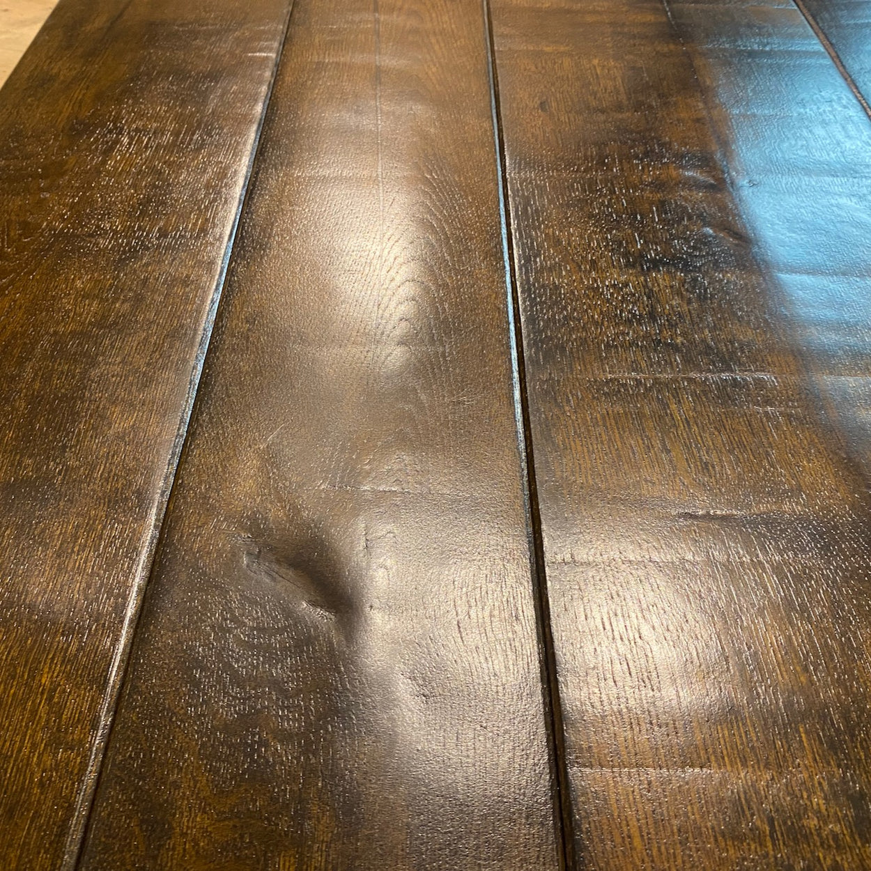 Manor House Bespoke Dark