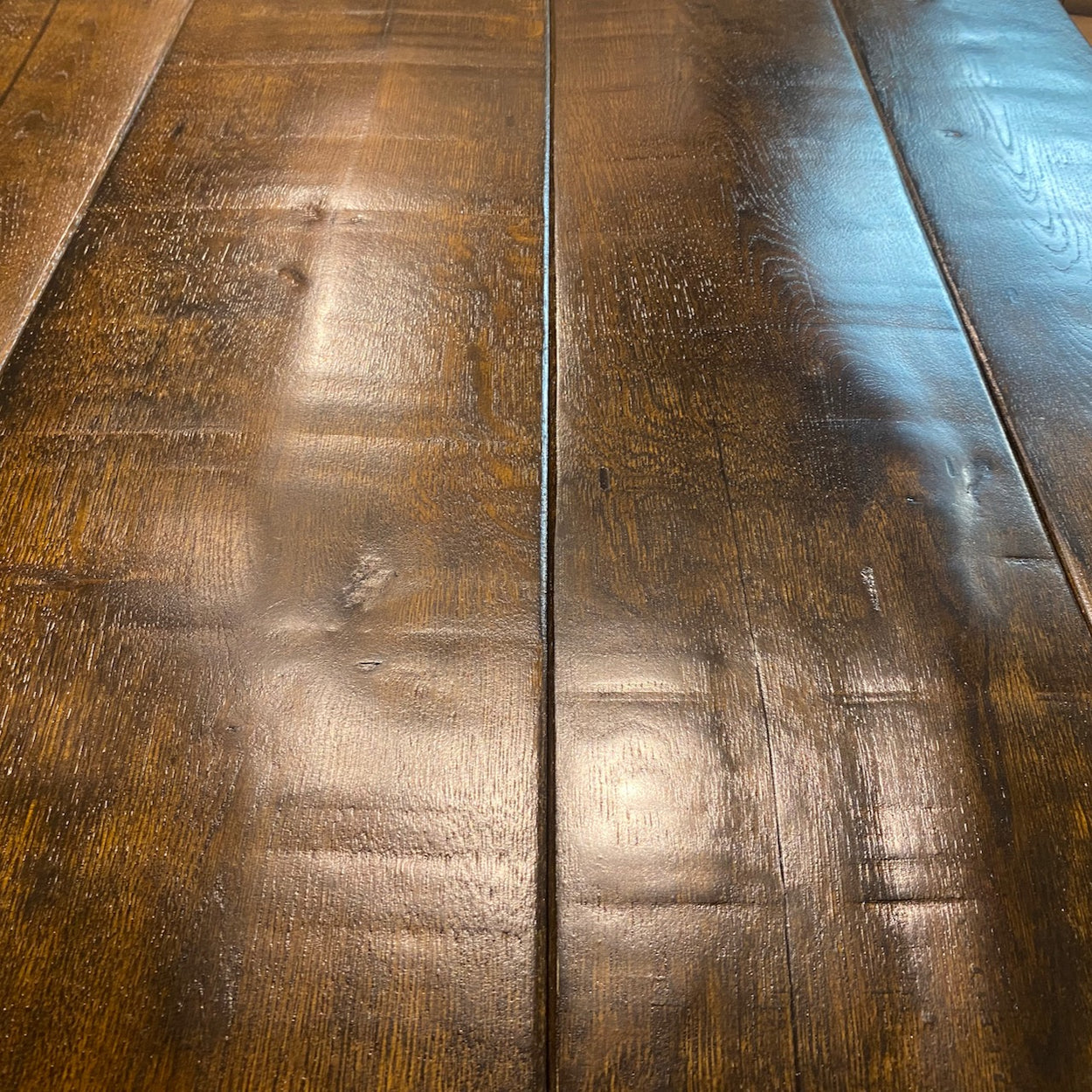 Manor House Bespoke Dark