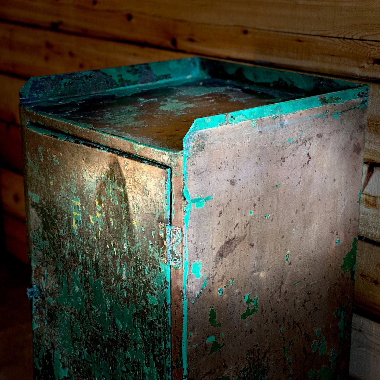 Green Engineers Cabinet