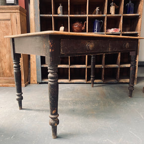 Victorian Farmhouse Table