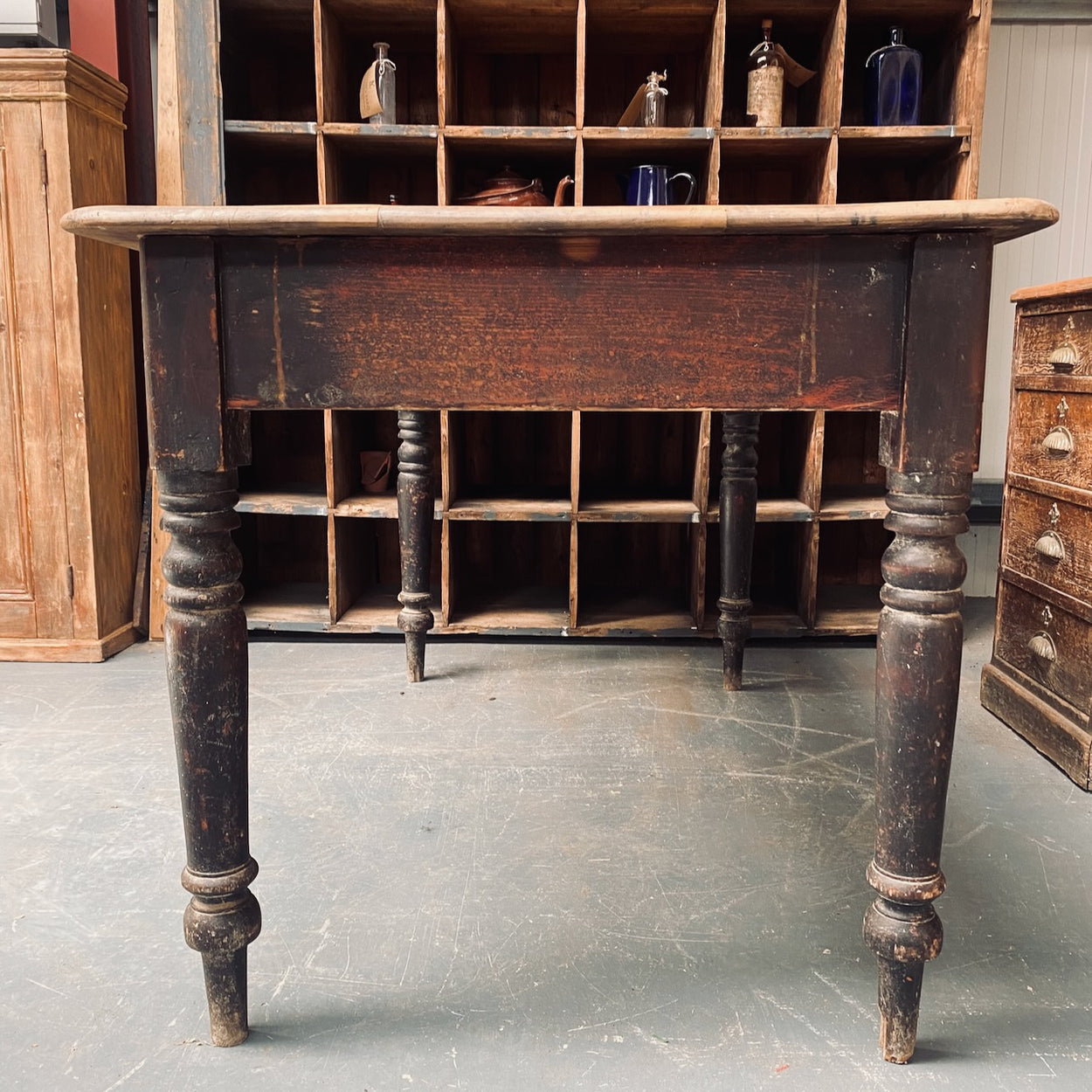 Victorian Farmhouse Table