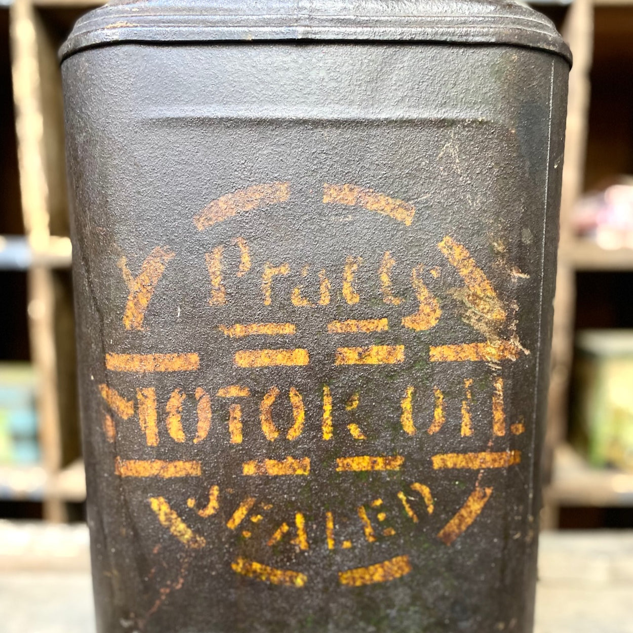 Vintage Pratts Pyramid Motor Oil Can