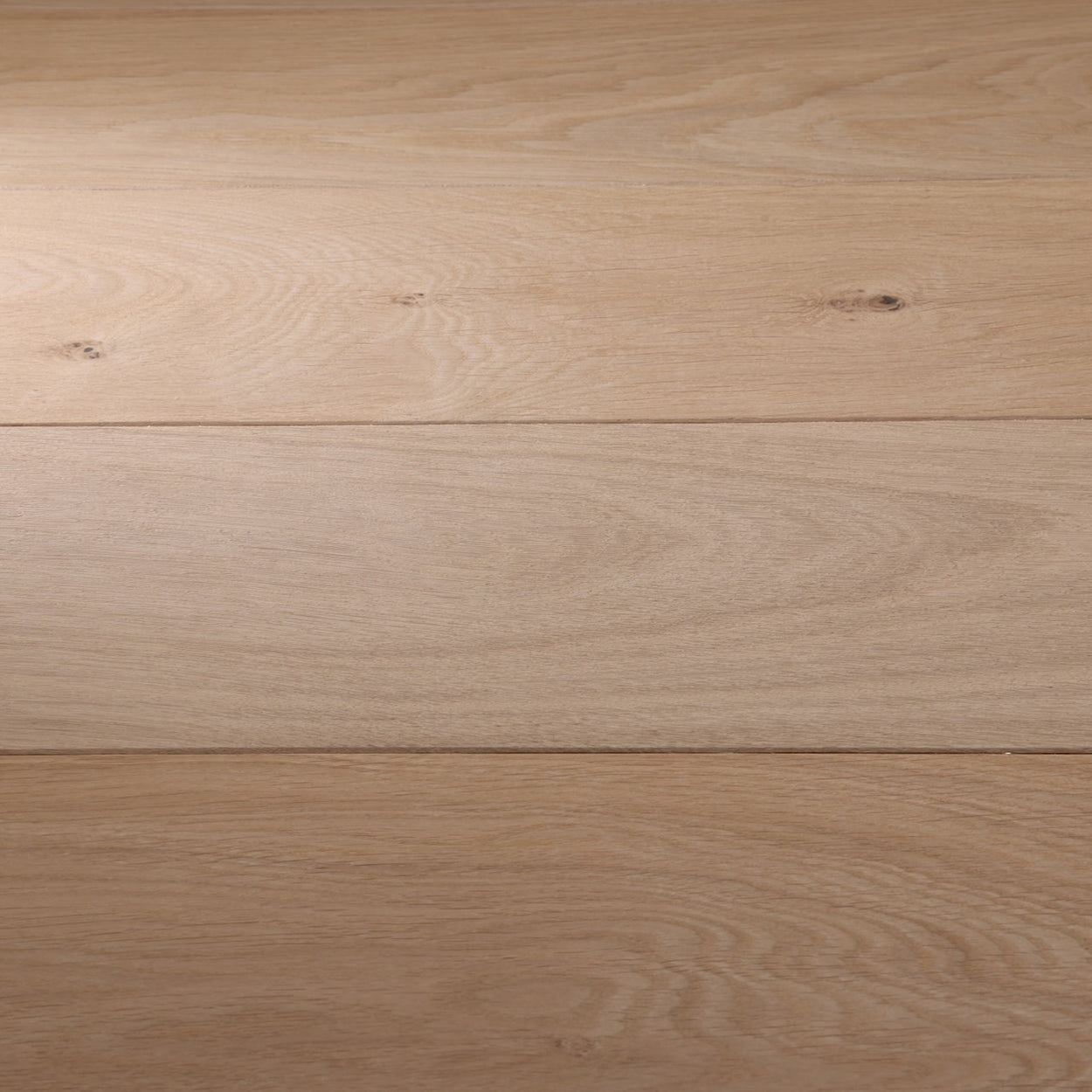 Traditional Oak 001