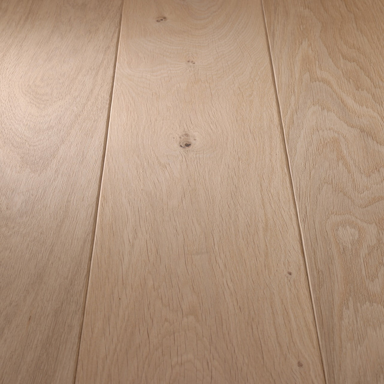 Traditional Oak 001
