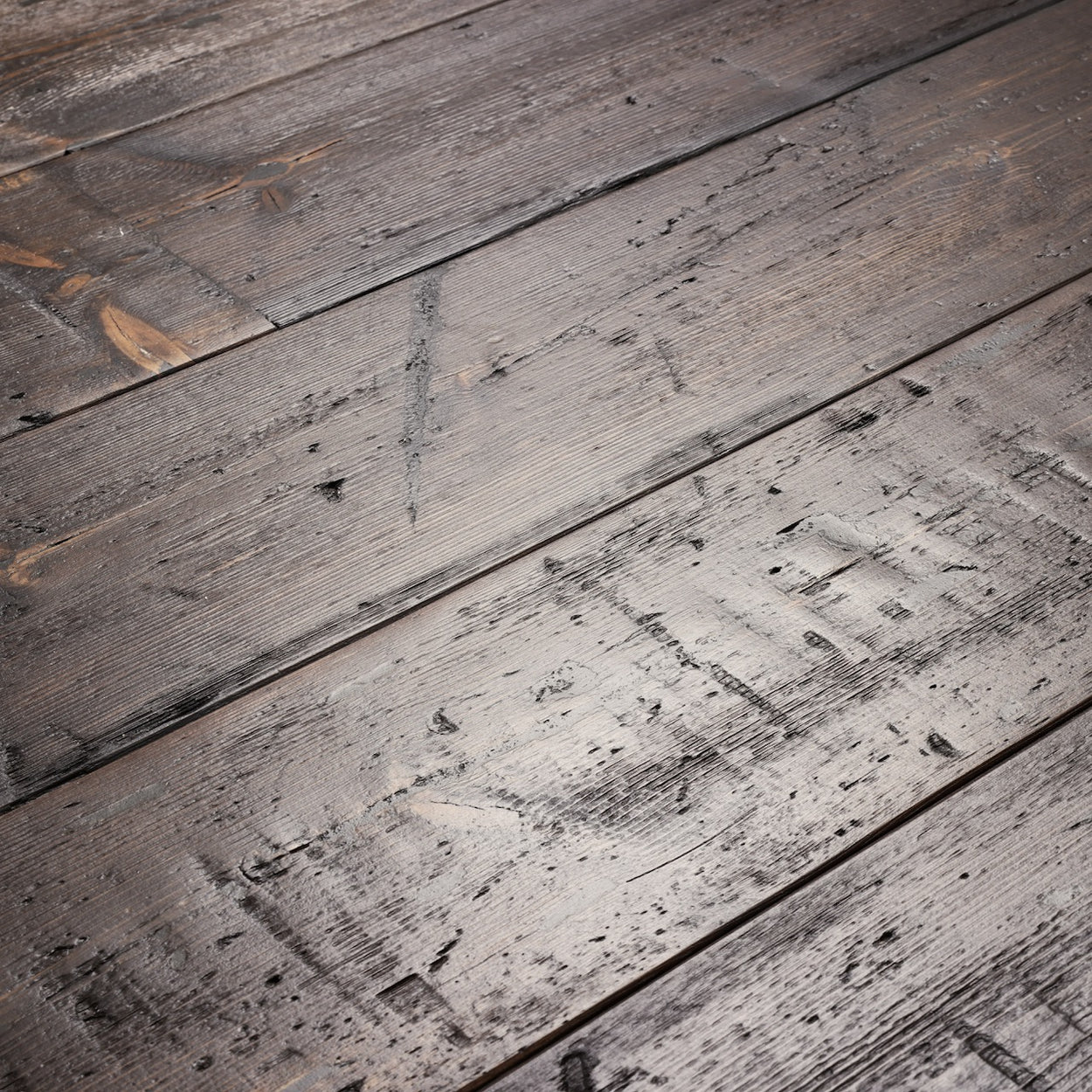 Norton Factory Boards Dark