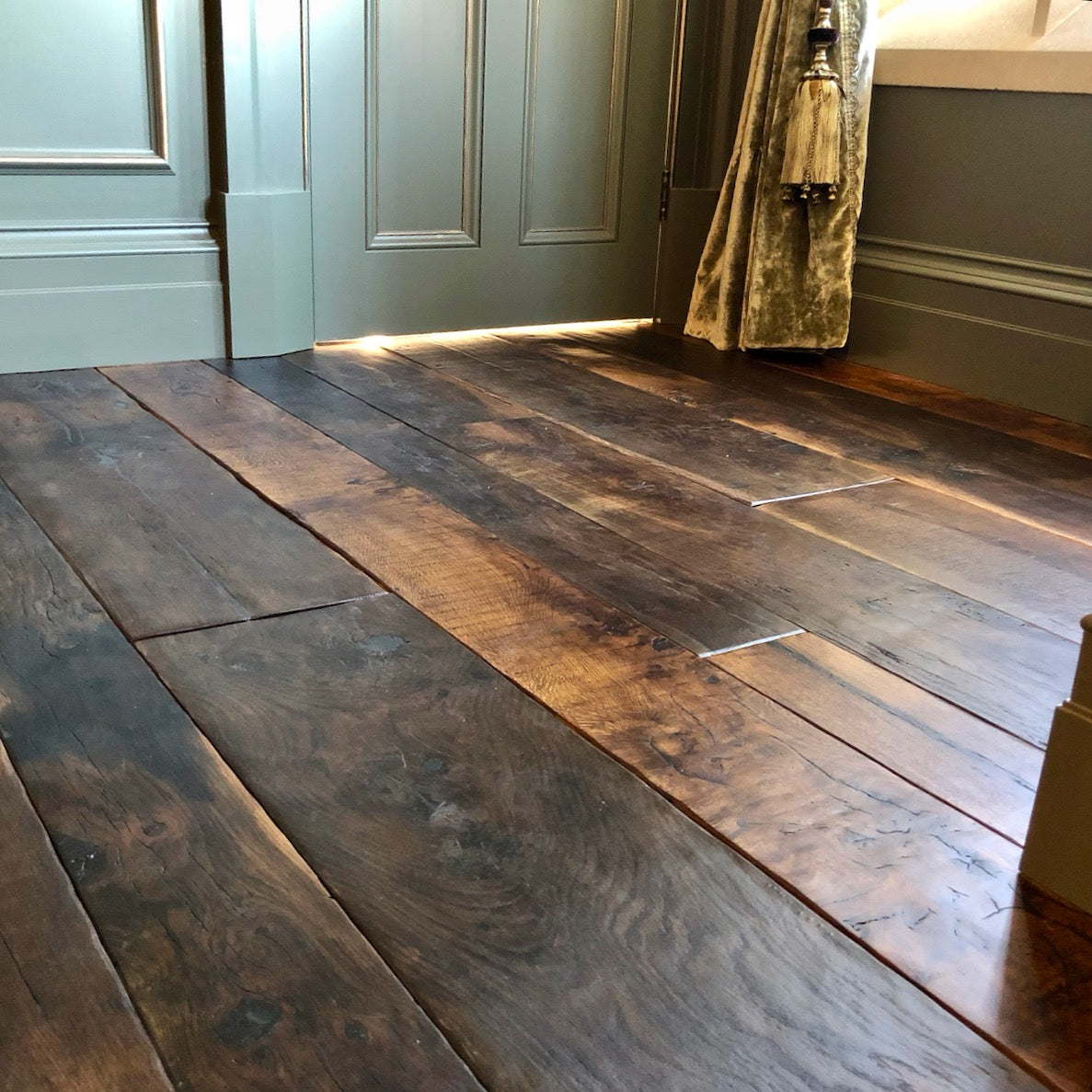 engineered reclaimed oak floorboards