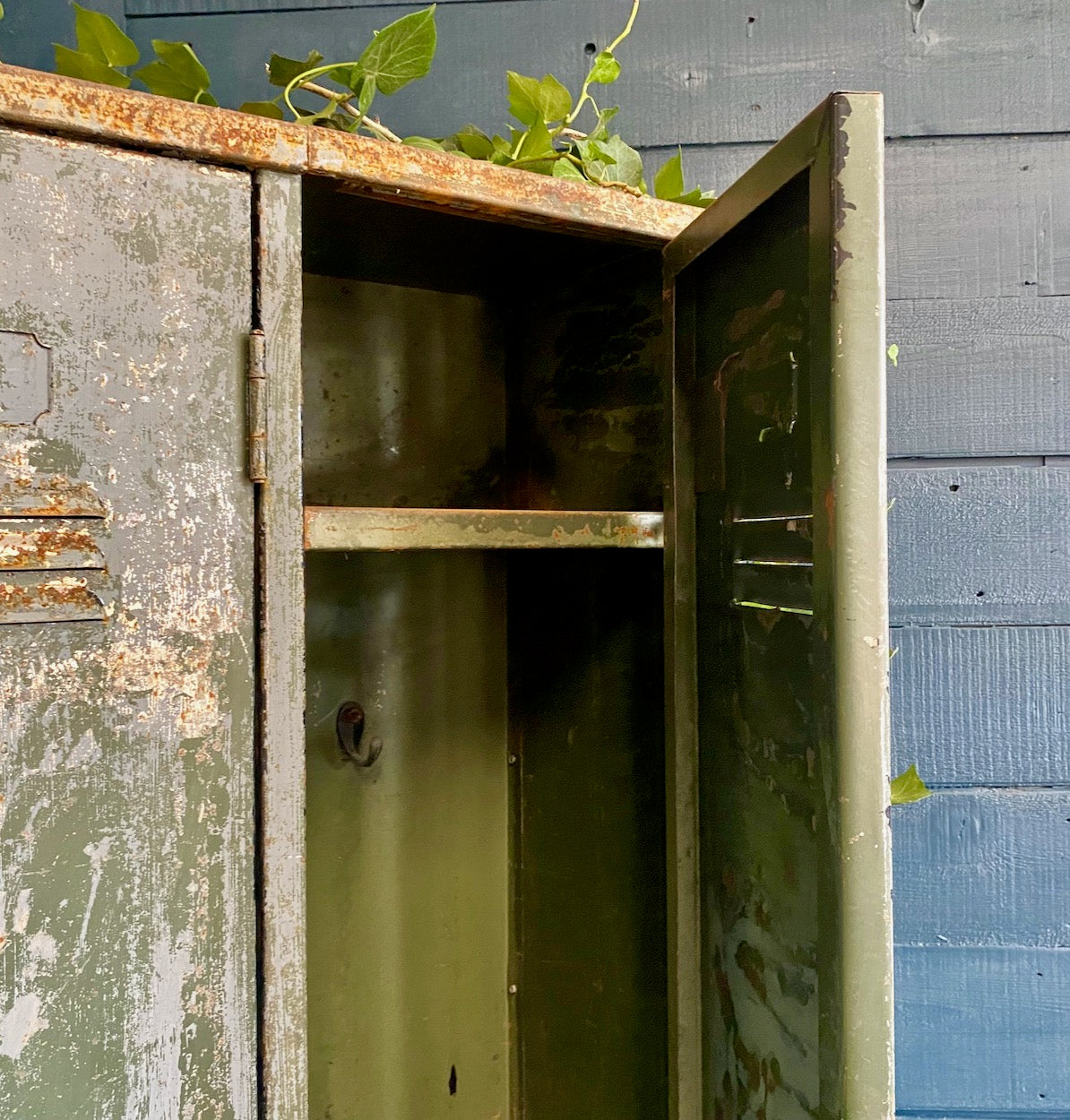 Industrial Locker Cabinet