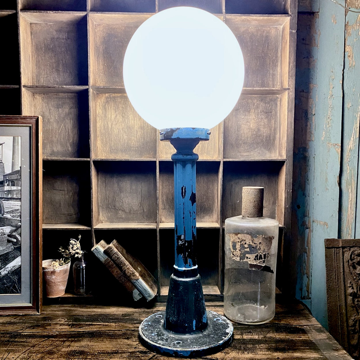 French Antique Art Deco Table Lamp