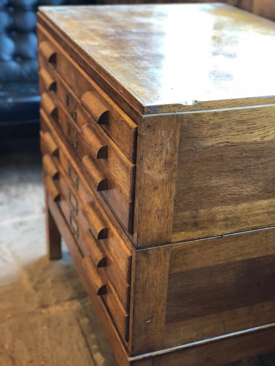 Oak Plan Chest