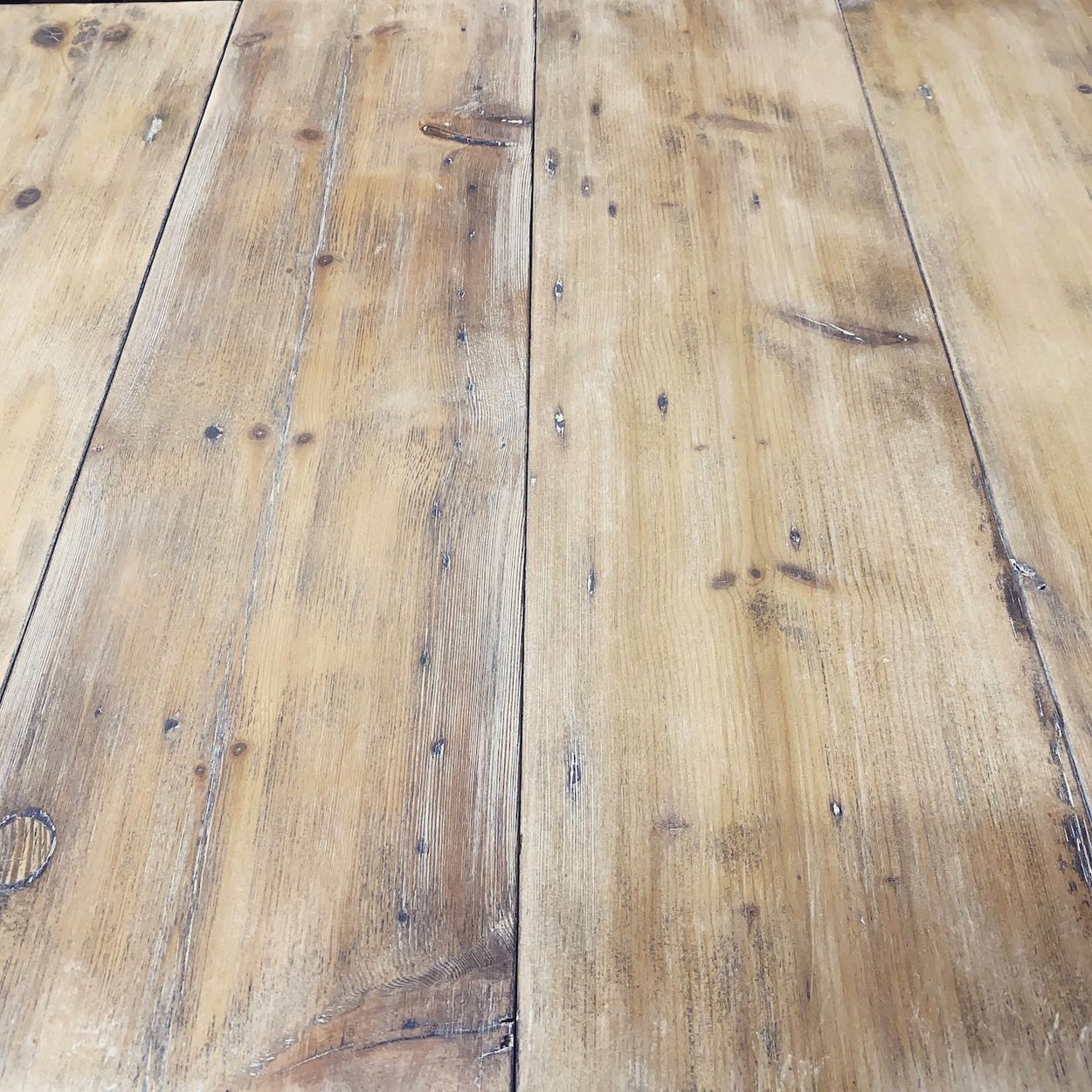 Scrubbed Georgian Pine Boards — Lawson's Yard LTD